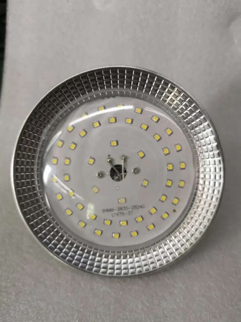 GoldenBuds 15W LED Grow Bulbs for Dragon Fruits Cultivation